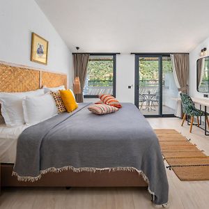 Bohem Honeymoon Room